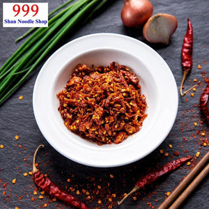 999 Fried Chili Flakes with Onion (ငရုတ် သီး ကြက် သွန် နီ ကြော်)