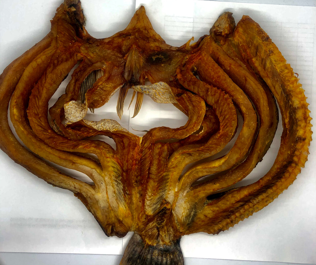 Special Whole  Nga Yant Chaut (အကောင်း စား ငါး ရံ့ခြောက်) 2.2 lb/ 1 kg
