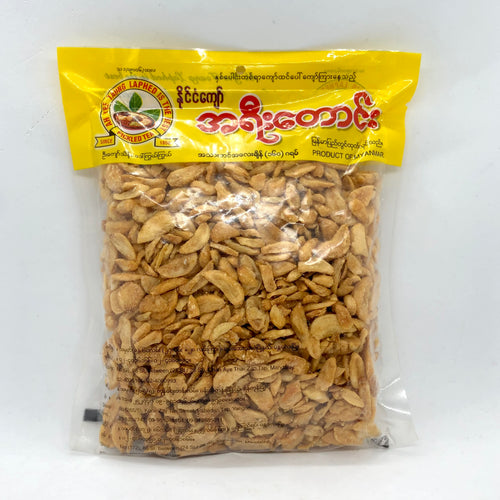 Ah Yee Taung Fried Garlic(အရီးတောင်း ရွှေ လ ခြမ်းကြက်သွန်ဖြူကြော်)