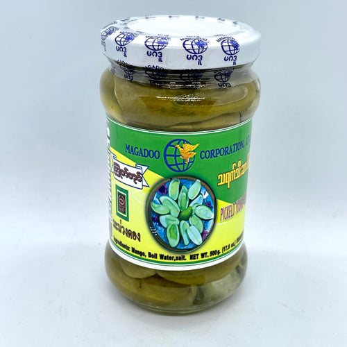 Magadoo Pickled Young Mango (သရက်ကင်း  ဆားစိမ်)